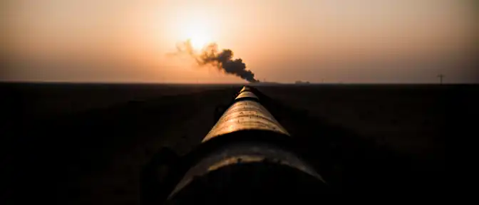 Стоимость барреля нефти марки Brent поднялась выше отметки в 103 доллара из-за атак на инфраструктуру Aramco